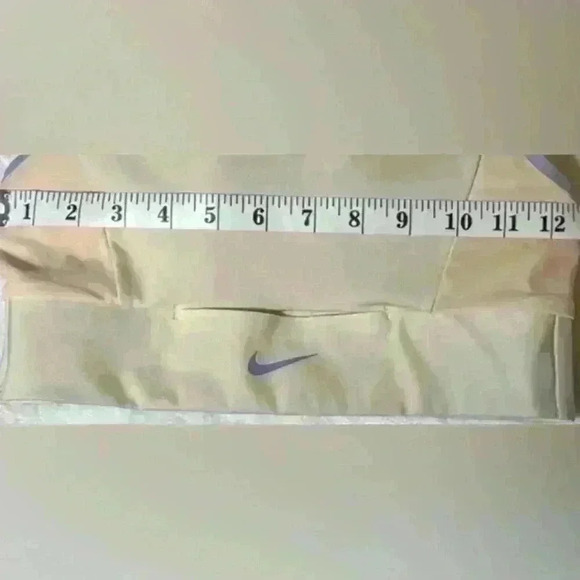 Nike Dri-FIT Swoosh Women's Medium-Support Padded Sports Bra size S - Picture 3 of 8